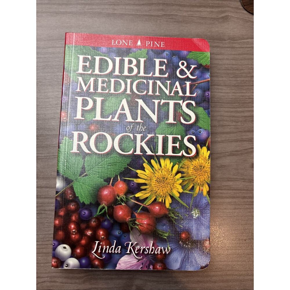 Edible and Medicinal Plants of the - Paperback, by Kershaw Linda; Craig